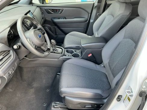 Certified 2025 Subaru Forester Premium AWD/4WD image 12