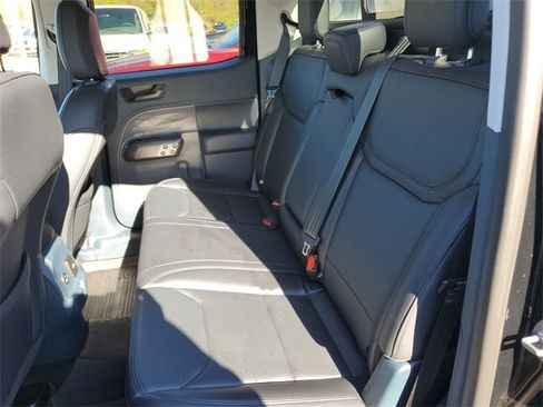 Used 2024 Ford Maverick Lariat w/ Black Appearance Package image 27