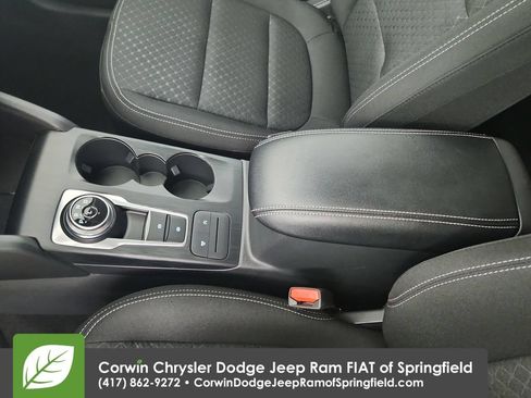 Used 2025 Ford Escape Active AWD/4WD image 27