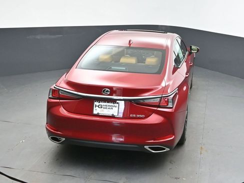 New 2025 Lexus ES 350 w/ Premium Package image 16