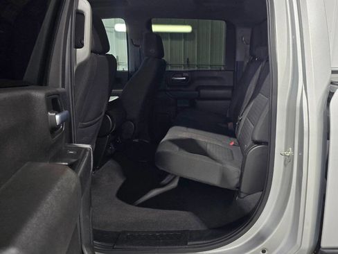 Used 2020 Chevrolet Silverado 2500 LT w/ Fleet Comfort Package image 8