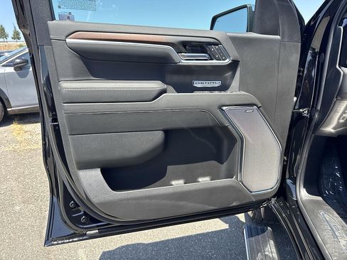 New 2026 GMC Sierra 1500 Denali AWD/4WD image 19