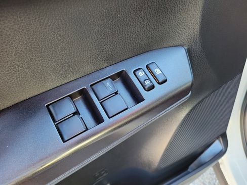 Used 2016 Toyota RAV4 XLE w/ Protection Package image 23