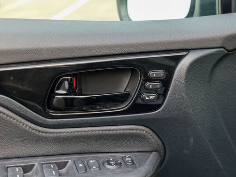 Used 2023 Honda Odyssey Touring image 18
