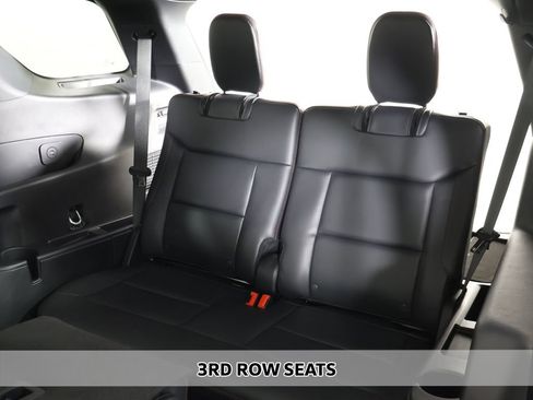 Used 2025 Ford Explorer ST AWD/4WD image 12