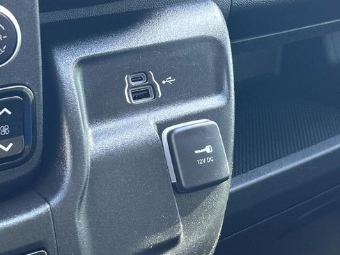 Used 2023 RAM ProMaster 2500 w/ Safety Group image 27