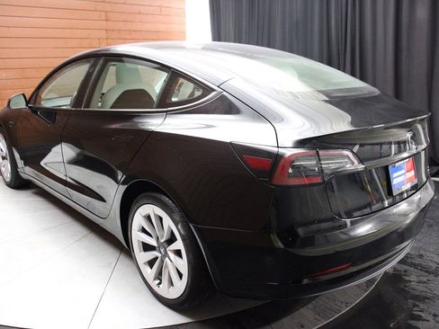 Used 2023 Tesla Model 3 Standard Range image 18