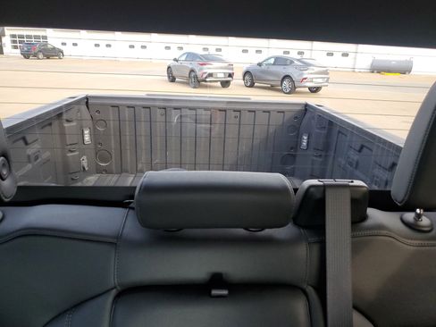 Certified 2022 Chevrolet Silverado 1500 LTZ image 14