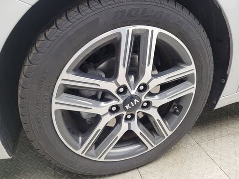 Used 2020 Kia Forte EX w/ EX Special Edition FWD image 31