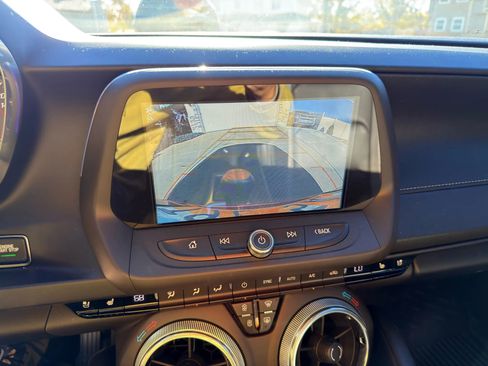 Used 2018 Chevrolet Camaro SS image 7