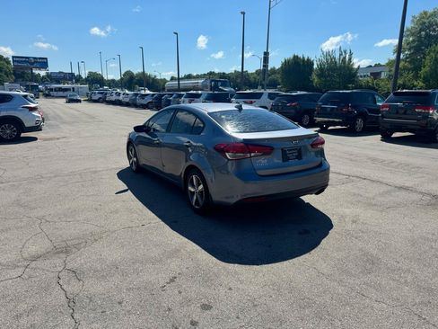 Used 2018 Kia Forte S w/ S Technology Plus Package FWD image 5