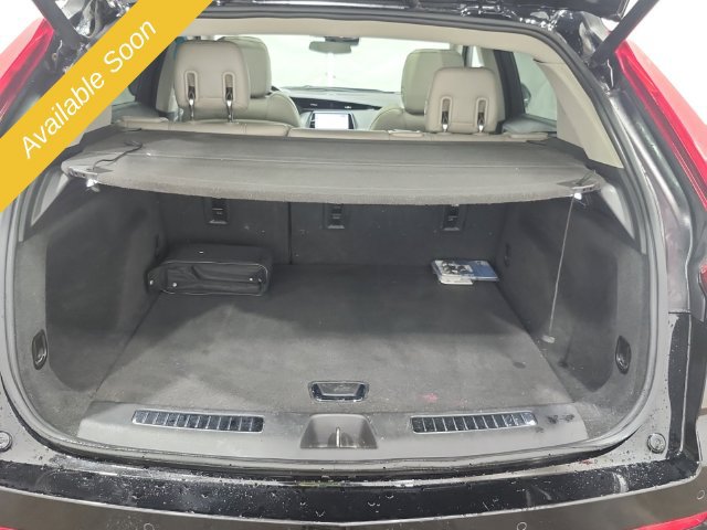 Used 2020 Cadillac XT4 Premium Luxury w/ Sun And Sound Package AWD/4WD image 5