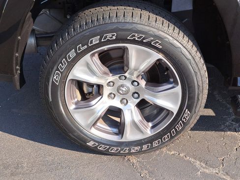 Used 2021 RAM 1500 Laramie w/ Sport Appearance Package image 5