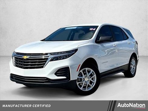 Certified 2024 Chevrolet Equinox LS w/ LS Convenience Package FWD image 1