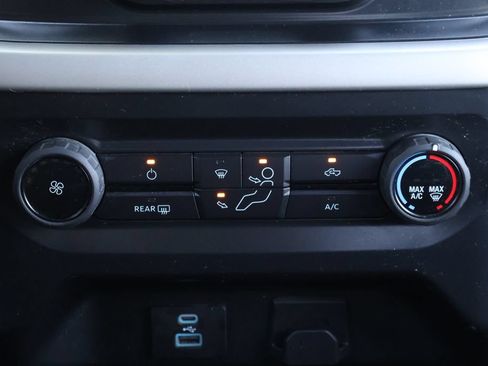 Used 2022 Ford F150 XLT w/ Trailer Tow Package AWD/4WD image 19