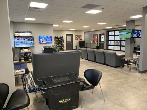 Used 2025 Honda Pilot TrailSport image 46