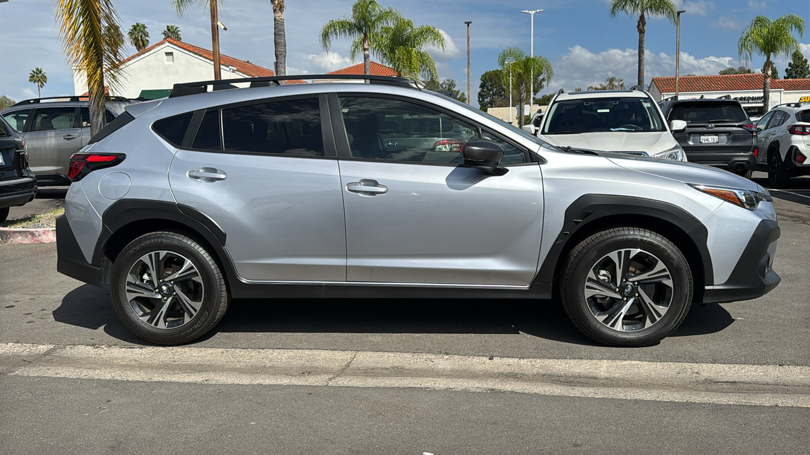 Certified 2025 Subaru Crosstrek 2.5i Premium AWD/4WD image 5