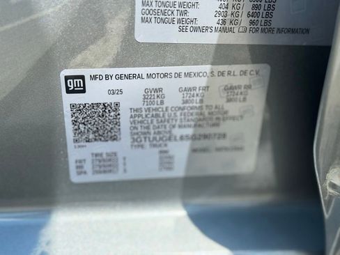 Certified 2025 GMC Sierra 1500 Denali w/ Denali Reserve Package AWD/4WD image 25
