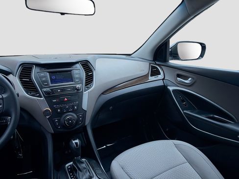Used 2018 Hyundai Santa Fe Sport AWD/4WD image 19