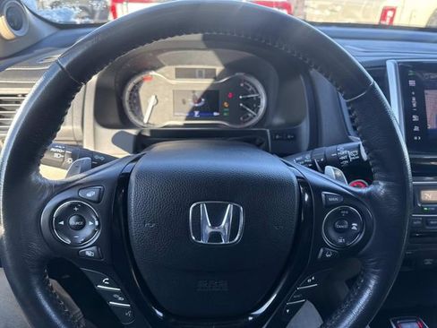 Used 2016 Honda Pilot Elite image 39