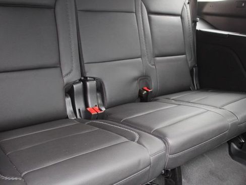 Used 2024 GMC Yukon Denali image 27