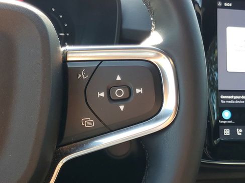 Certified 2023 Volvo C40 P8 Recharge Ultimate w/ Protection Package Premier AWD/4WD image 24