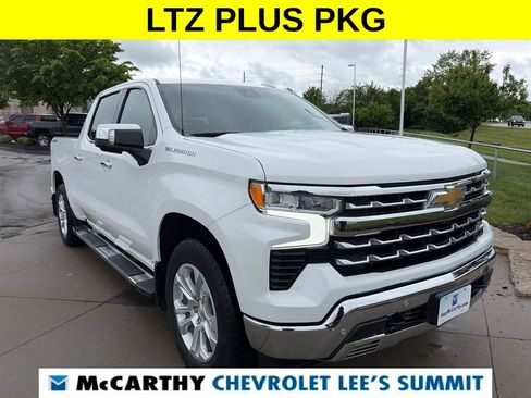 Used 2023 Chevrolet Silverado 1500 LTZ AWD/4WD image 2