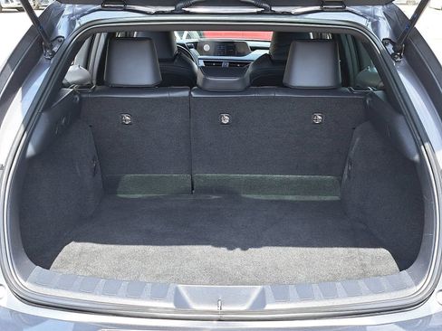 Used 2022 Lexus UX 200 w/ Accessory Package (Z2) FWD image 13