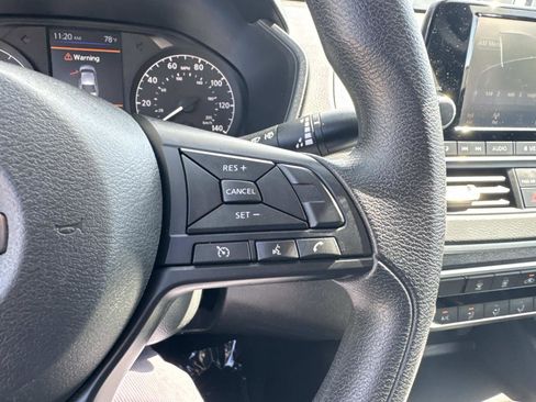 Used 2024 Nissan Altima 2.5 S image 19