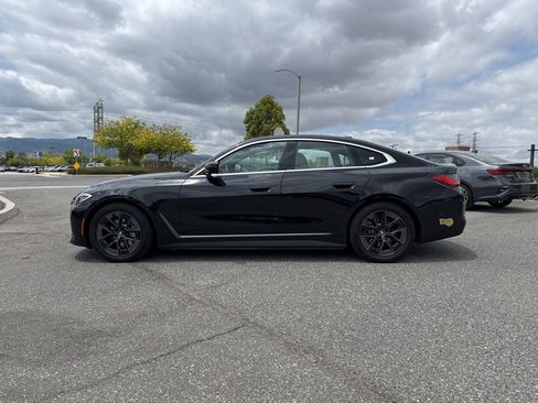 Used 2022 BMW i4 eDrive40 RWD image 8