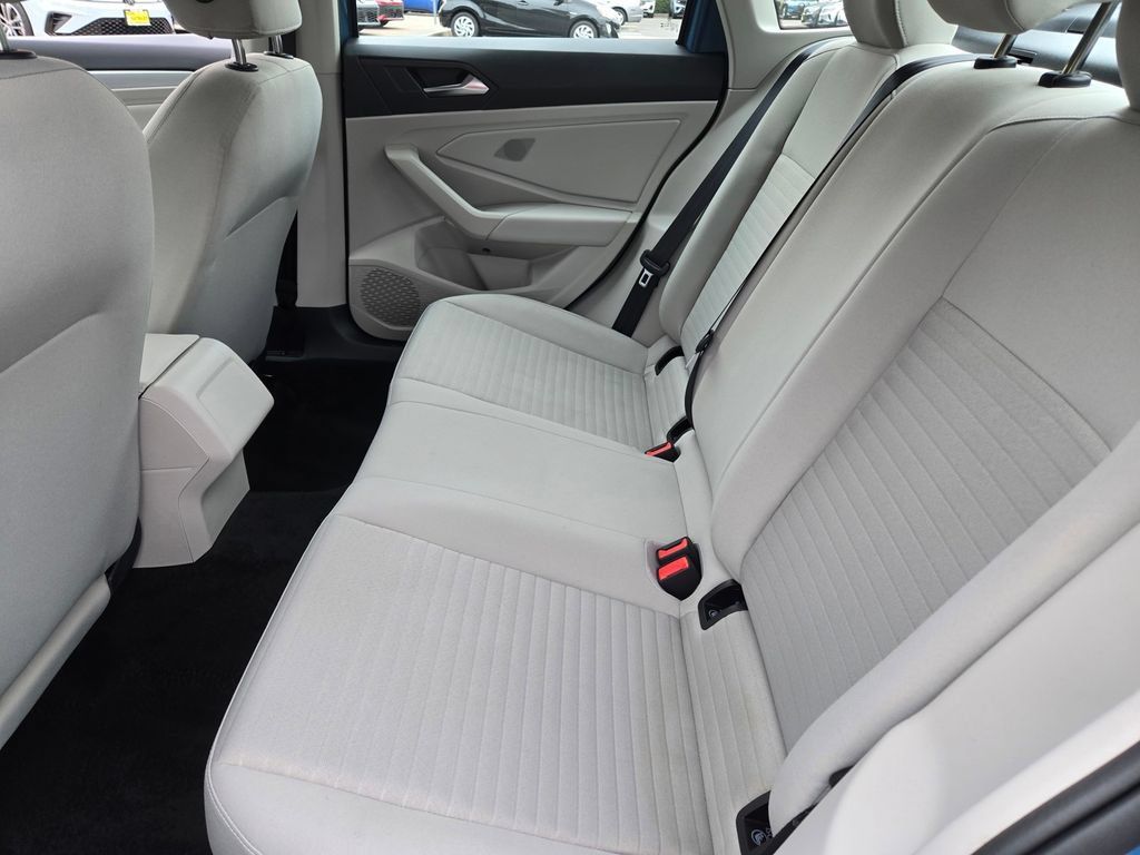 Used 2025 Volkswagen Jetta S FWD image 12
