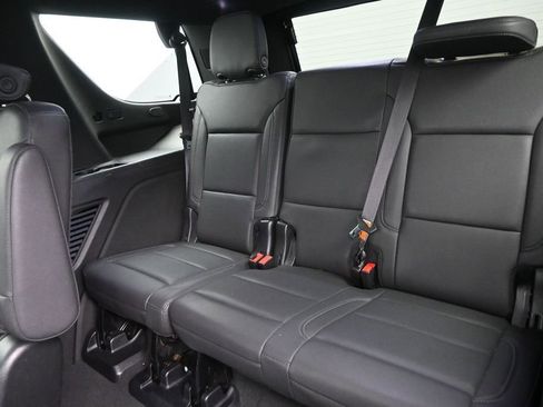 Used 2023 Chevrolet Tahoe LT RWD image 15