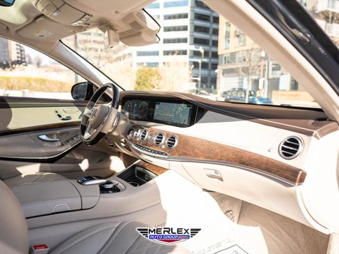 Used 2018 Mercedes-Benz S 560 S 560 4MATIC image 15