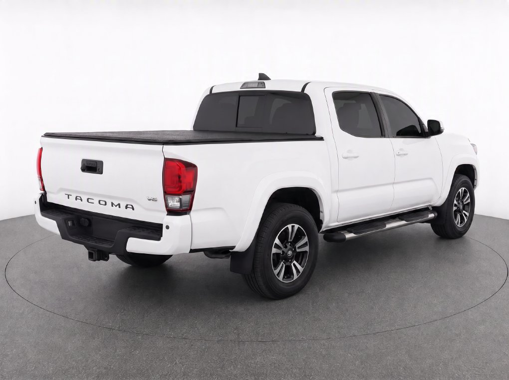 Used 2016 Toyota Tacoma TRD Sport w/ Premium & Technology Package RWD image 6