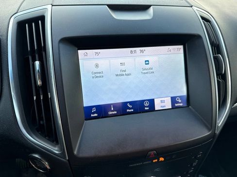 Used 2020 Ford Edge Titanium w/ Class II Trailer Tow Package AWD/4WD image 17