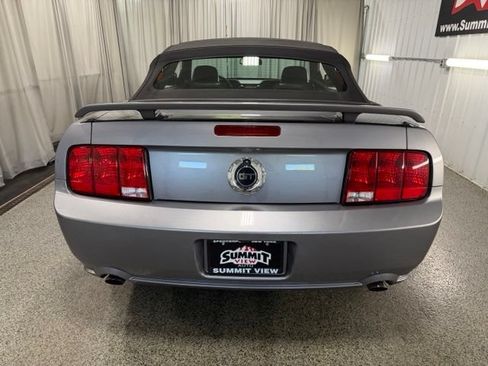 Used 2007 Ford Mustang GT RWD image 2