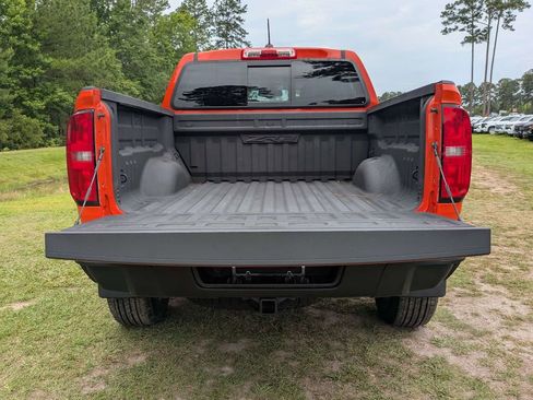 Used 2021 Chevrolet Colorado ZR2 AWD/4WD image 11