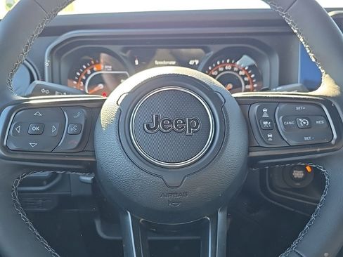 New 2026 Jeep Wrangler Unlimited Rubicon image 19