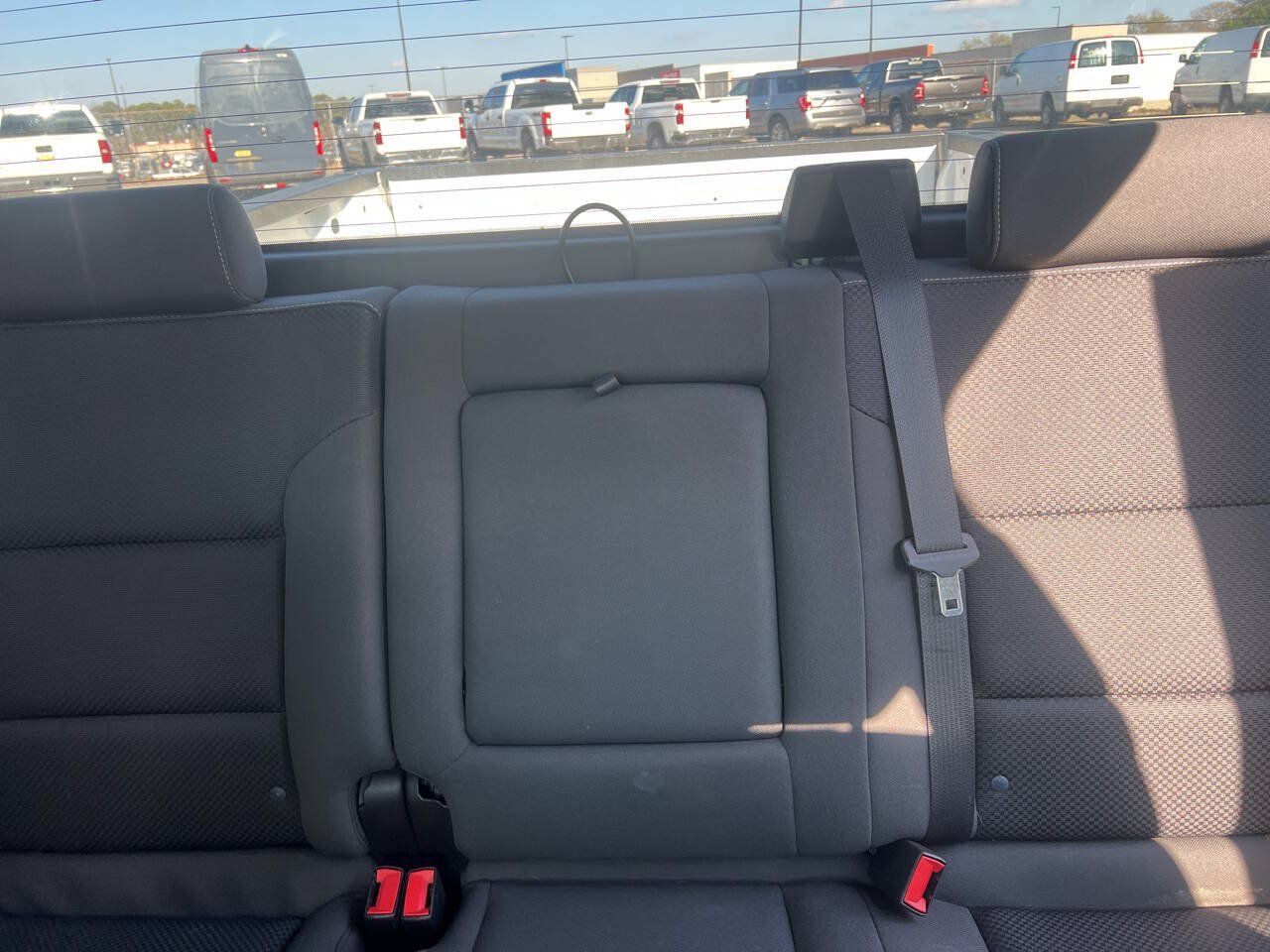 Used 2018 Chevrolet Silverado 1500 LT w/ Texas Edition RWD image 19