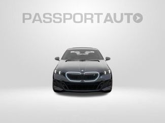 New 2026 BMW i5 eDrive40 video 3