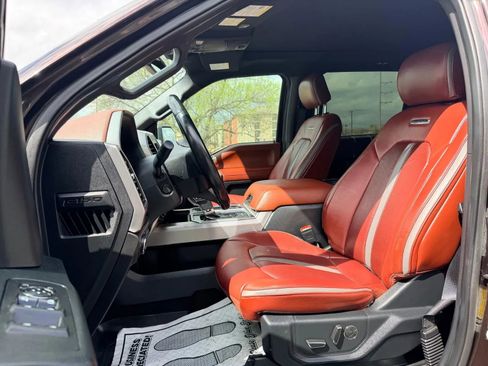 Used 2019 Ford F150 Platinum w/ Equipment Group 701A Luxury image 15