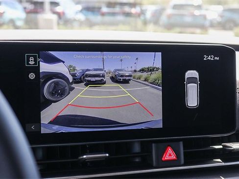 New 2026 Kia Carnival EX image 28