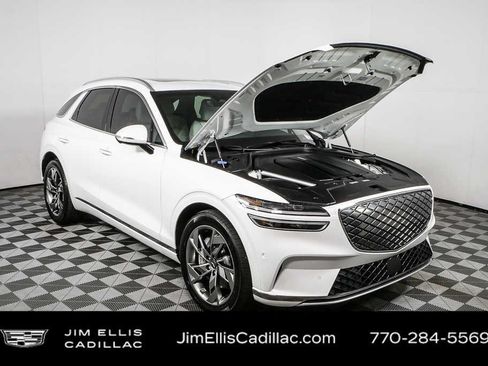 Used 2025 Genesis Electrified GV70 AWD/4WD image 35