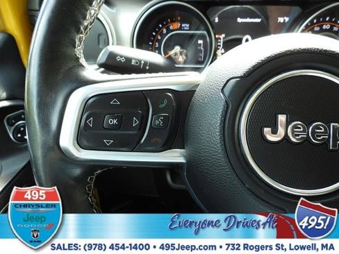 Used 2021 Jeep Wrangler Unlimited Sahara w/ Dual Top Group image 18