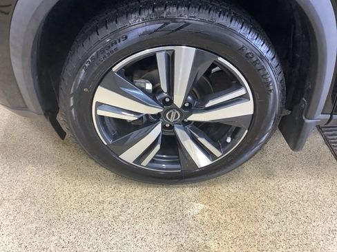 Used 2021 Nissan Rogue SL w/ Premium Package AWD/4WD image 36