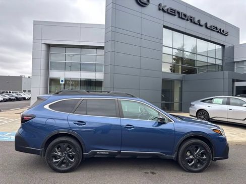 Used 2020 Subaru Outback Onyx Edition XT w/ Popular Package #2 AWD/4WD image 2