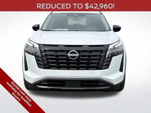 New 2026 Nissan Pathfinder SV image 5