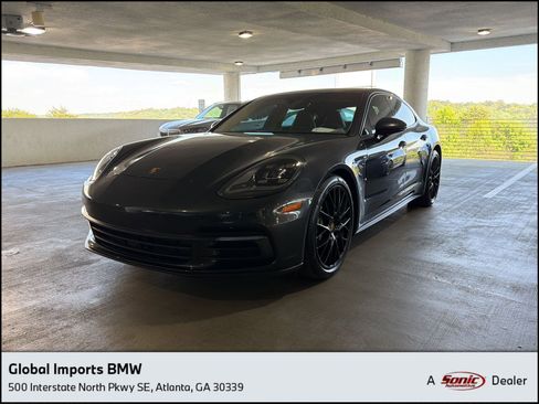 Used 2019 Porsche Panamera 4 image 1