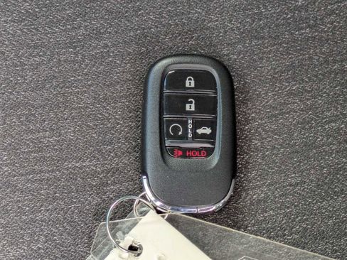 Certified 2025 Honda Accord LX image 30