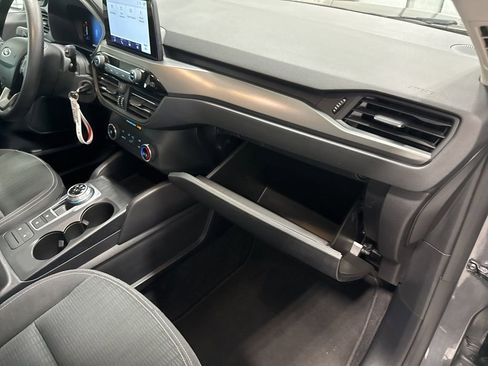 Used 2023 Ford Escape AWD image 44